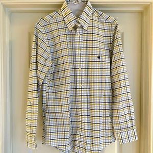 Brooks Brothers Mens size small. Dress shirt